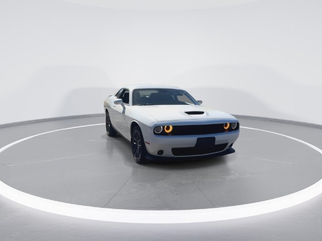 Used 2022 Dodge Challenger GT w/ Blacktop Package AWD/4WD image 2