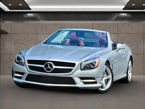 Used 2013 Mercedes-Benz SL 550 w/ Premium Pkg image 28