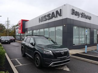 Certified 2023 Nissan Pathfinder Rock Creek video 1