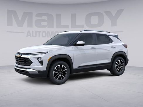 New 2026 Chevrolet TrailBlazer LT w/ Convenience Package AWD/4WD image 3