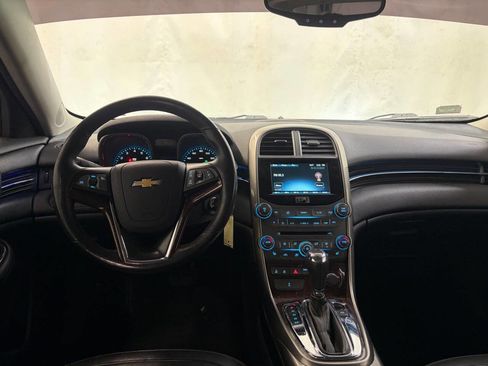 Used 2013 Chevrolet Malibu LTZ image 12