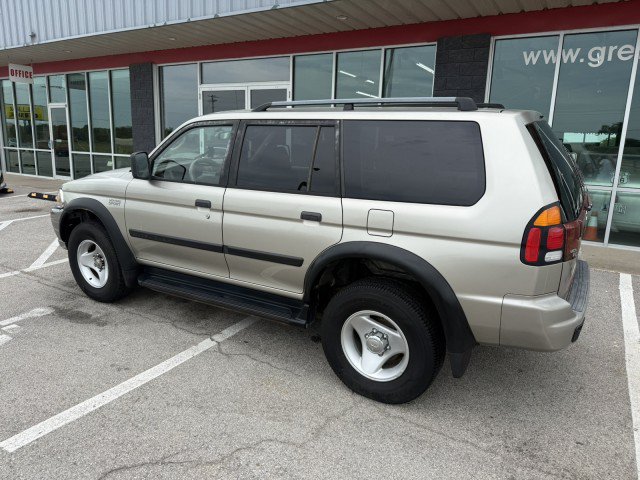 Used 2001 Mitsubishi Montero Sport LS RWD image 4