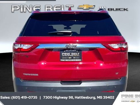 Certified 2020 Chevrolet Traverse LT image 4