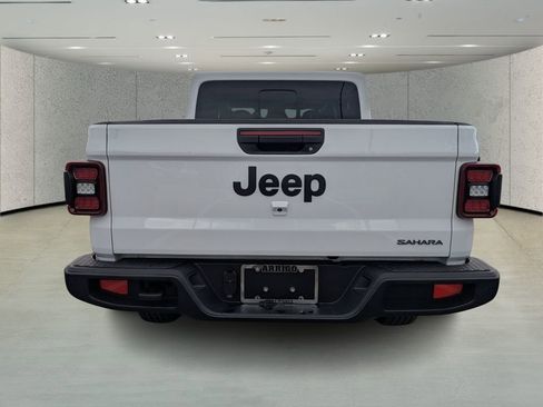 New 2026 Jeep Gladiator Sport image 5