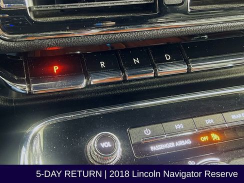 Used 2018 Lincoln Navigator Reserve w/ Technology Package image 23