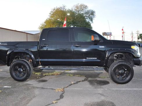 Used 2014 Toyota Tundra SR5 image 6