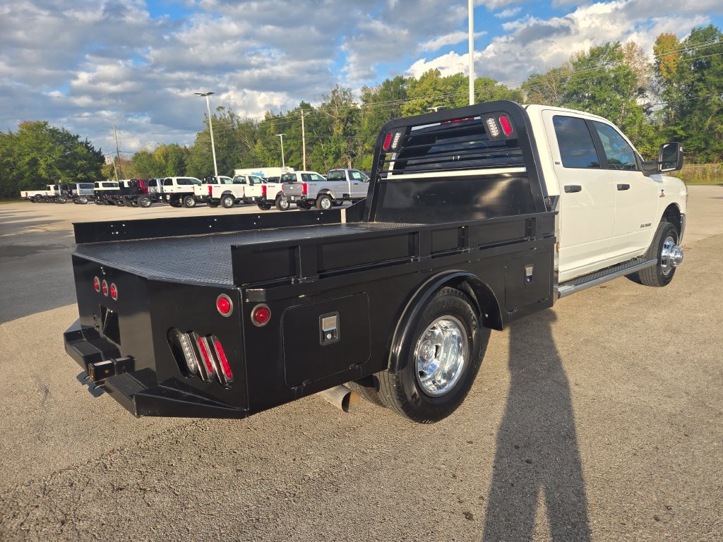 Used 2024 RAM 3500 SLT w/ Quick Order Package 2YG SLT AWD/4WD image 4