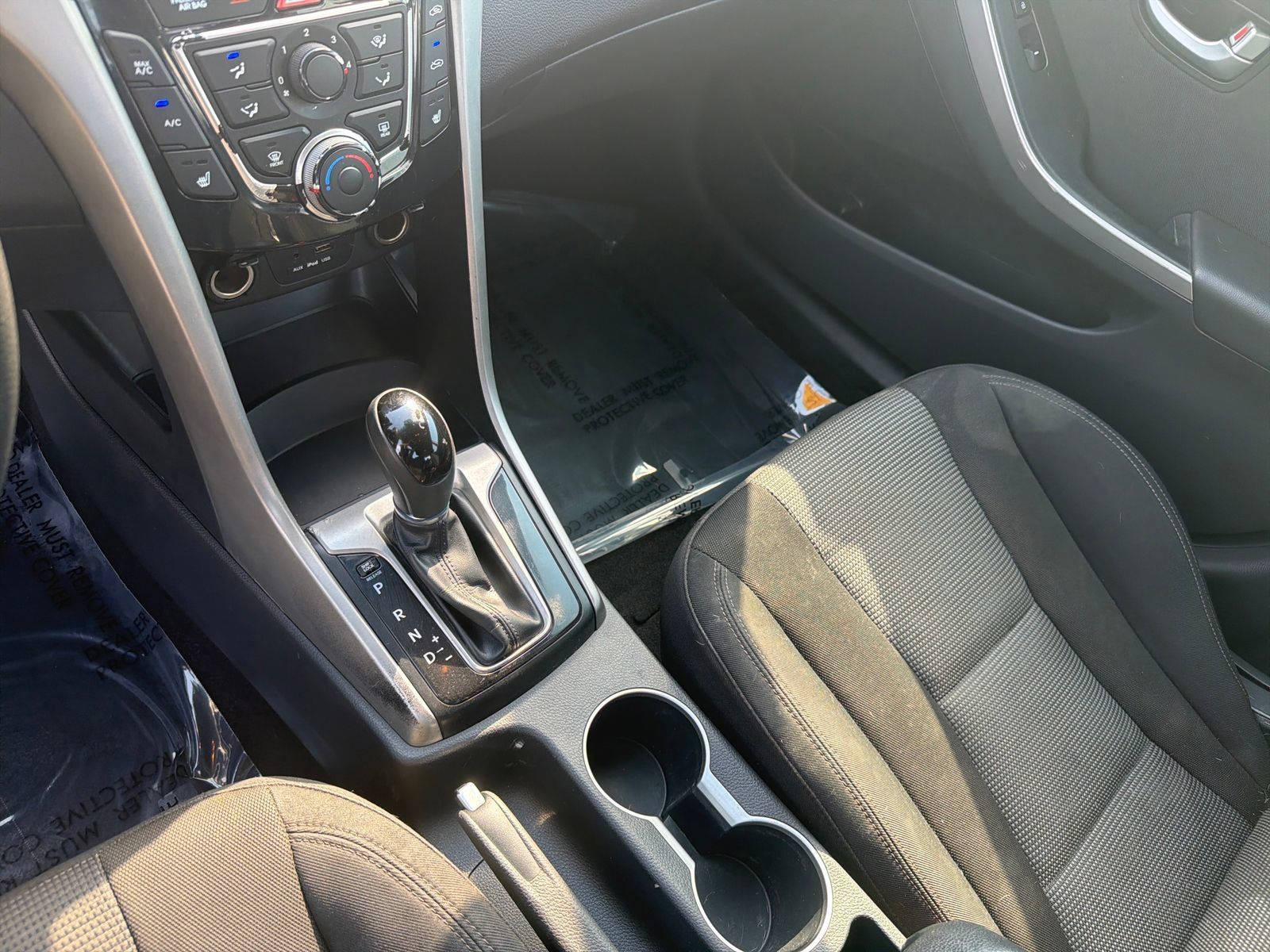Used 2016 Hyundai Elantra GT FWD image 24