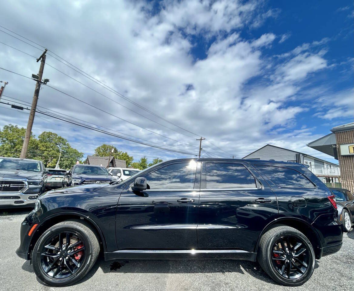 Used 2023 Dodge Durango GT AWD/4WD image 2