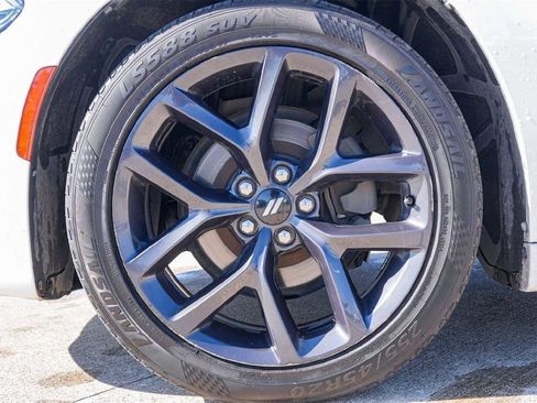 Used 2019 Dodge Charger SXT w/ Blacktop Package image 8