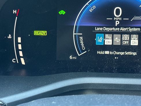 Used 2026 Toyota Camry LE w/ Convenience Package image 24