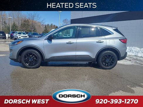 Used 2022 Ford Escape SE w/ Convenience Package AWD/4WD image 3