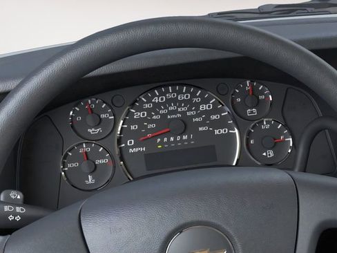 New 2024 Chevrolet Express 2500 RWD image 18