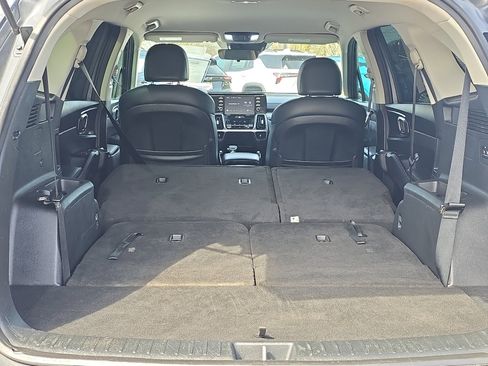 Used 2021 Kia Sorento S AWD/4WD image 7