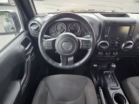 Used 2017 Jeep Wrangler Unlimited Sport w/ Quick Order Package 24S image 18