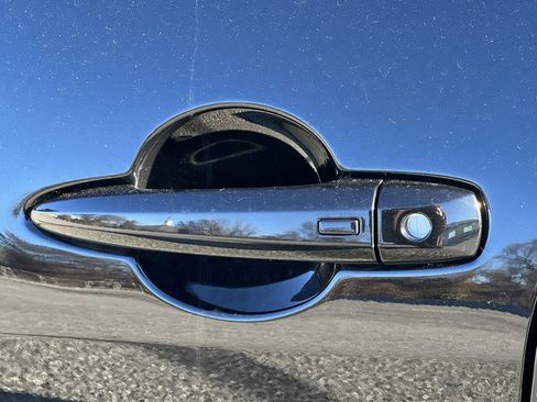 Used 2024 Nissan Sentra SV image 36