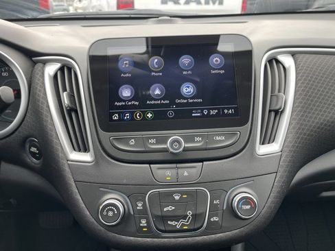 Certified 2023 Chevrolet Malibu RS w/ LPO, Floor Liner Package image 18