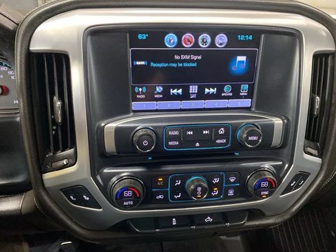 Used 2018 GMC Sierra 1500 SLE w/ SLE Value Package AWD/4WD image 14