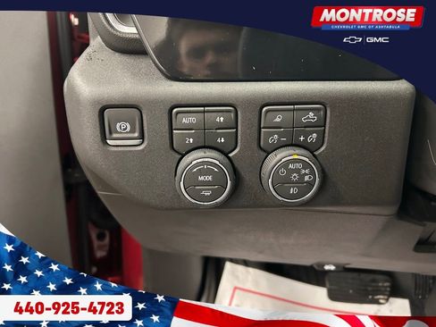 New 2026 Chevrolet Silverado 1500 RST w/ Dark Appearance Package image 13