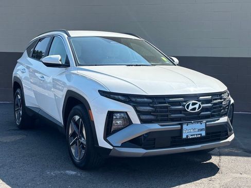 Certified 2026 Hyundai Tucson SEL Plus AWD/4WD image 6