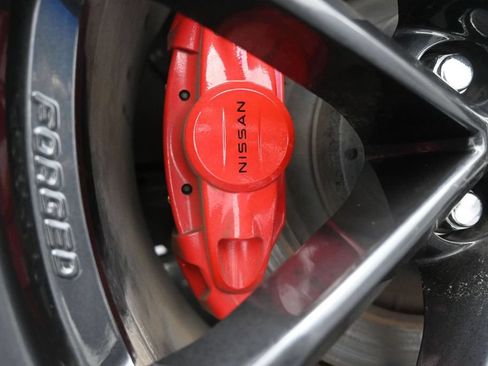 Used 2024 Nissan Z Performance w/ Floor Mat Package RWD image 45