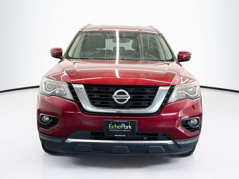 Used 2018 Nissan Pathfinder SV AWD/4WD image 2