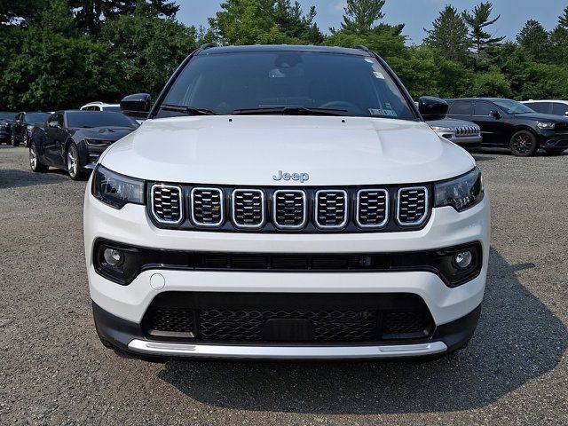 Certified 2024 Jeep Compass Limited AWD/4WD image 2