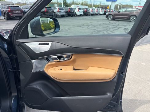 Used 2021 Volvo XC90 T6 Inscription AWD/4WD image 31