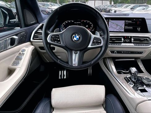 Certified 2022 BMW X7 M50i w/ Dynamic Handling Package AWD/4WD image 6