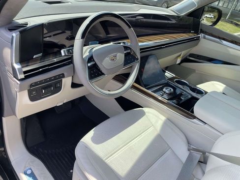 New 2026 Cadillac Escalade Platinum Sport AWD/4WD image 20