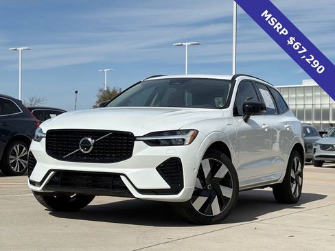 Certified 2024 Volvo XC60 T8 Plus w/ Protection Package Premier image 3