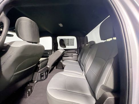 Used 2024 RAM 2500 Big Horn image 29