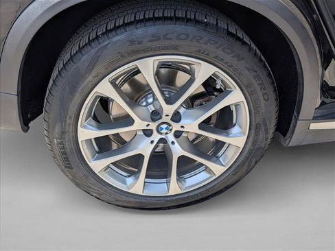 Used 2020 BMW X5 xDrive40i w/ Convenience Package AWD/4WD image 25