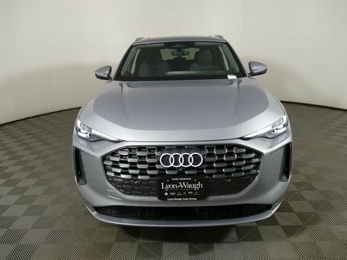 New 2026 Audi Q5 Premium Plus image 24