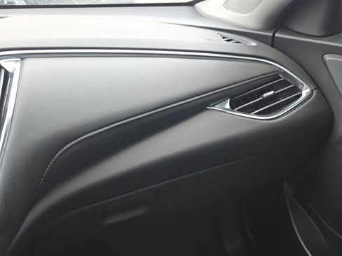 Used 2023 Chevrolet Malibu LT image 25