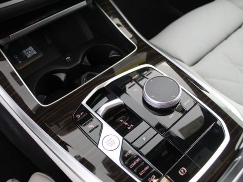 New 2026 BMW X5 xDrive40i w/ M Sport Package image 17