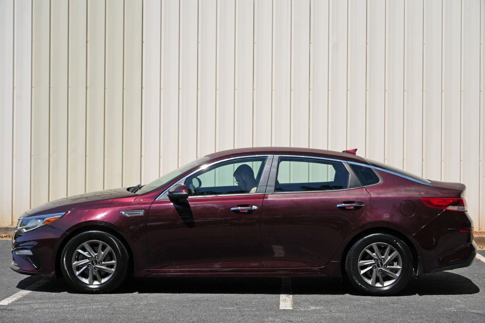 Used 2020 Kia Optima LX FWD image 40