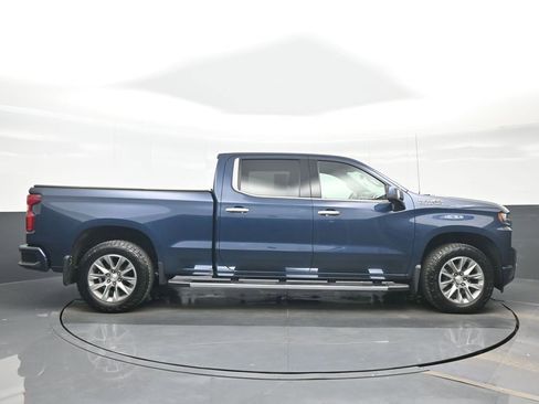 Used 2021 Chevrolet Silverado 1500 High Country w/ Technology Package AWD/4WD image 7