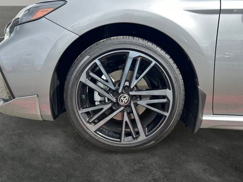 Used 2026 Toyota Camry XSE FWD image 4