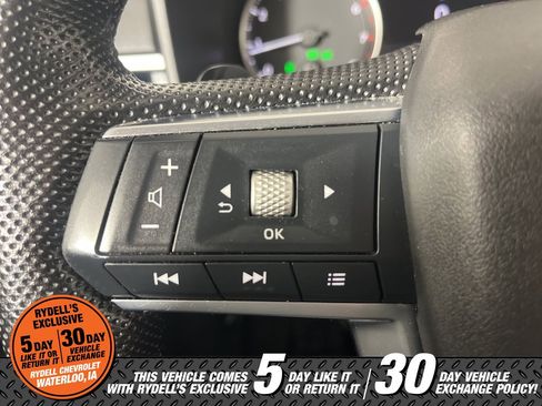 Used 2023 Mitsubishi Outlander SE image 28