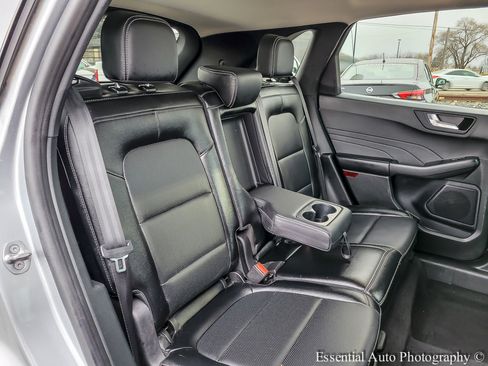 Used 2022 Ford Escape SEL image 29