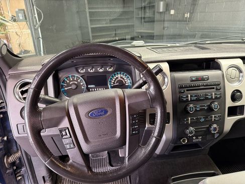Used 2012 Ford F150 XLT w/ XLT Chrome Pkg image 12