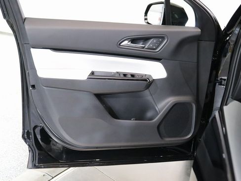 Used 2024 Honda Prologue Touring image 11