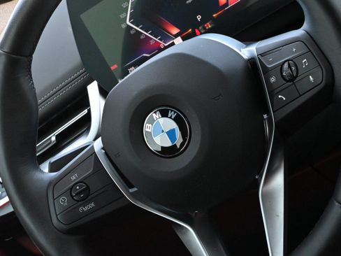Used 2026 BMW X1 xDrive28i AWD/4WD image 24