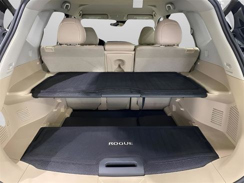 Used 2018 Nissan Rogue SL AWD/4WD image 8