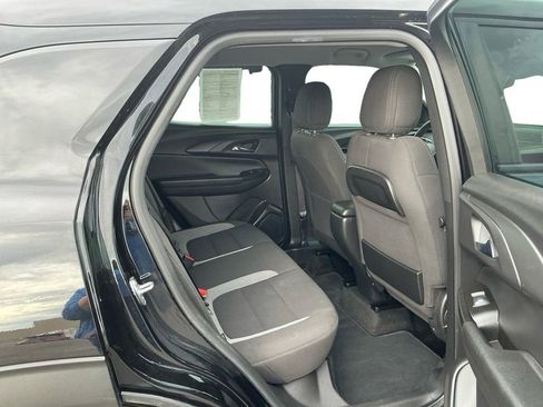 Used 2023 Chevrolet TrailBlazer LS image 23