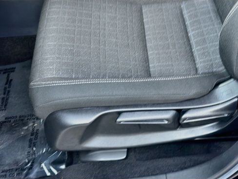 Certified 2023 Honda HR-V LX image 17