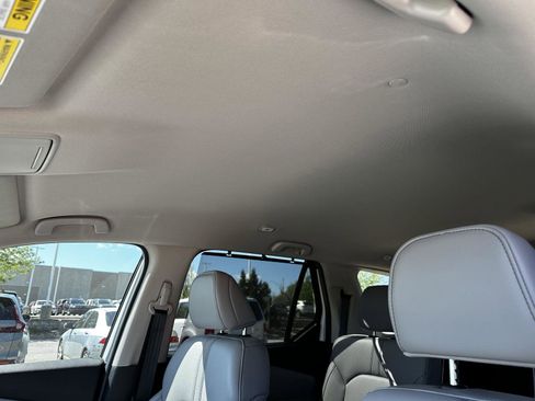 Certified 2025 Honda Pilot EX-L image 19