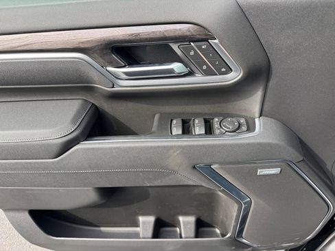 New 2026 Chevrolet Silverado 2500 LTZ w/ Trail Boss Package AWD/4WD image 9