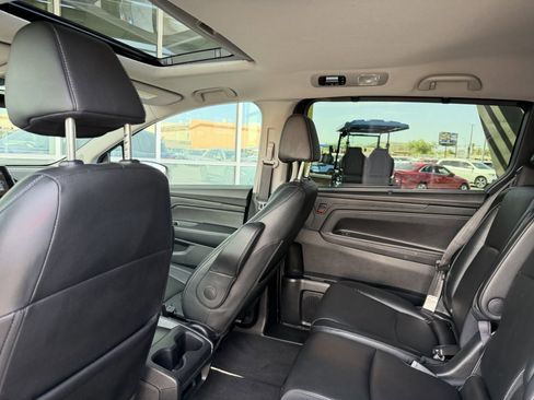 Used 2024 Honda Odyssey EX-L image 34
